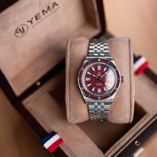 Yema野馬 自製機芯Skin Diver CMM.20 波爾多紅 機械錶 手錶 男錶-12.25.20.11.SN.M3