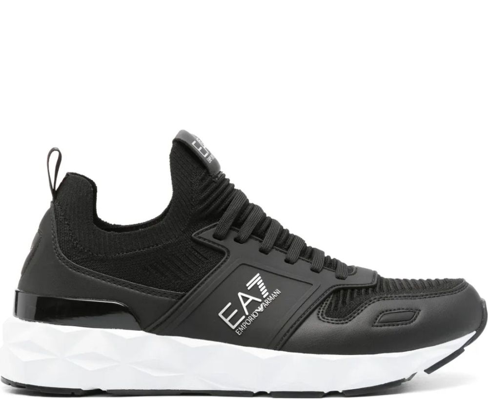 EMPORIO ARMANI黑色 休閒日常 CLOSED 板鞋 平底鞋 時尚運動鞋 休閒鞋 黑色男款鞋 2025春夏新品