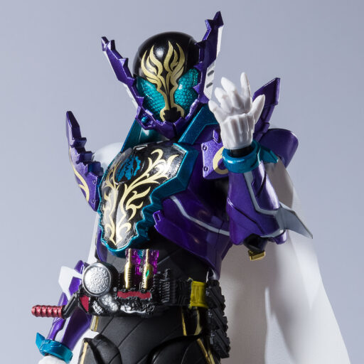 S.H.Figuarts KAMEN RIDER PRIME ROGUE