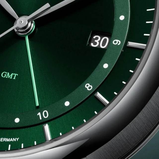 格拉蘇蒂·莫勒 GLASHUTTE Teutonia II GMT 經典系列M1-33-96-LB-II 森林綠機械手錶(機械錶 男錶):圖片 5