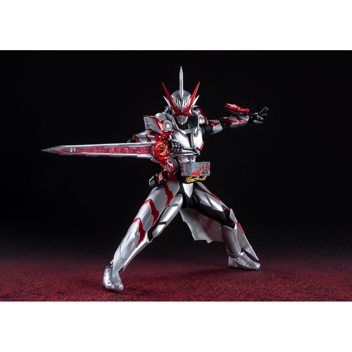 S.H.Figuarts KAMEN RIDER SABER DRAGONIC KNIGHT:圖片 2